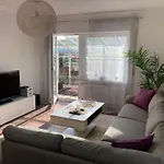 Amselweg Am Waldrand Gelegen Netflix Eigener Carport Uvm Apartment Taunusstein