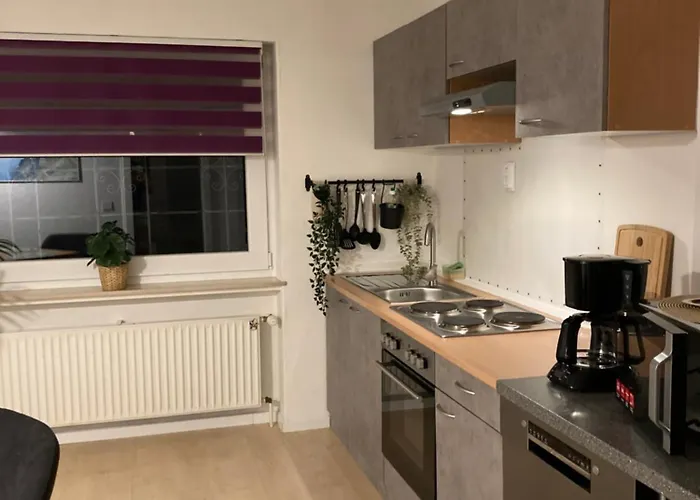 Amselweg Am Waldrand Gelegen Netflix Eigener Carport Uvm *