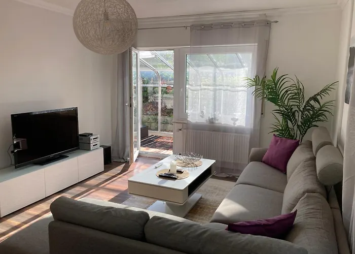 Amselweg Am Waldrand Gelegen Netflix Eigener Carport Uvm Apartamento Taunusstein