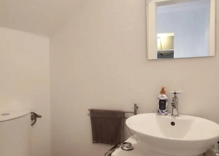 Amselweg Am Waldrand Gelegen Netflix Eigener Carport Uvm Taunusstein